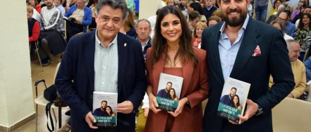 presentacion_libro_la_vida_que_hay_en_ti_3