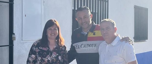 WhatsApp-Image-2023-04-05-at-20.16.36-9-768x765