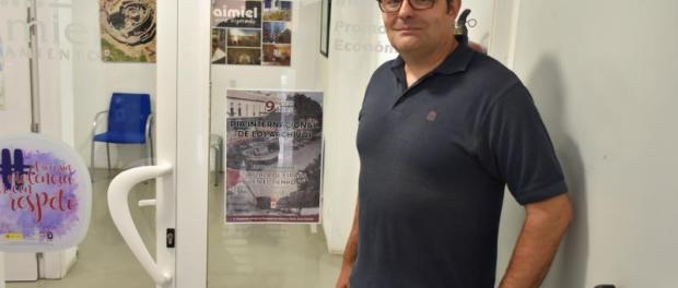 dia_de_los_archivos_archivero