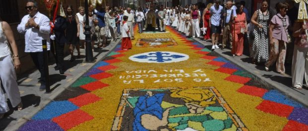 724211627_1416861757134441_2112346441761484736_n-1360x765